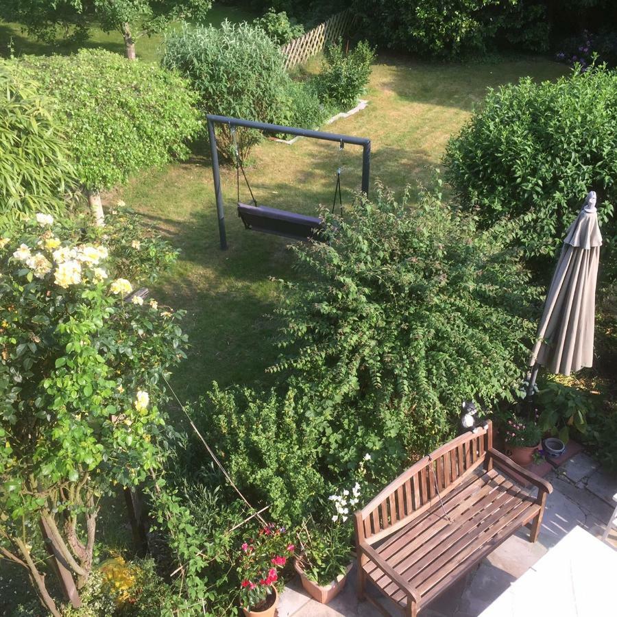 Düsseldorfer Privatzimmer Exterior foto